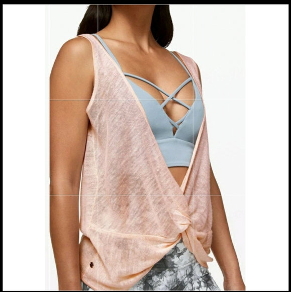 Lululemon Mix and Mingle Tank